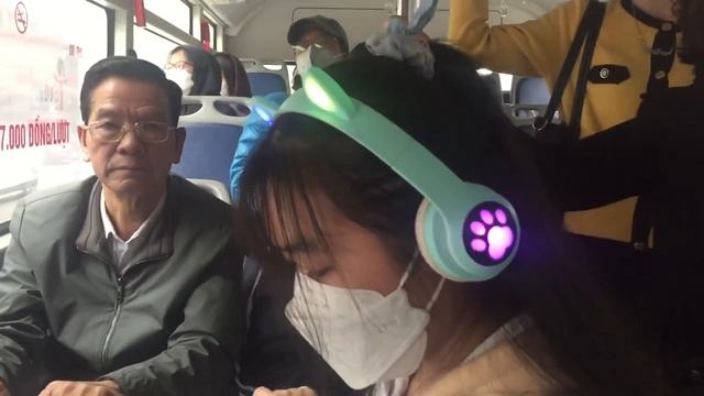 [Late Upload] Girl with VZV-23M Cat Ear Headphones (Link product in Description) смотреть онлайн