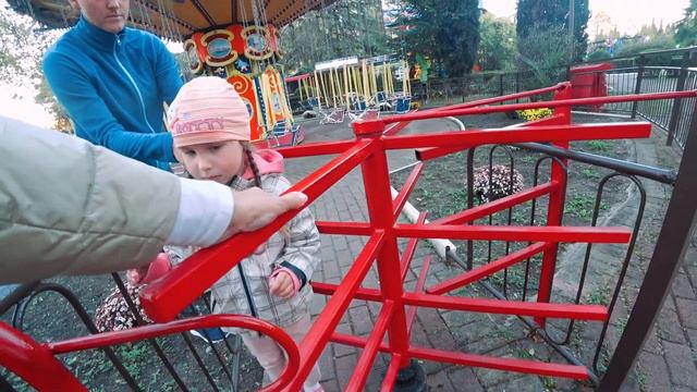 Короче говоря, ДИСНЕЙЛЕНД по-русски | От лица дочки смотреть онлайн