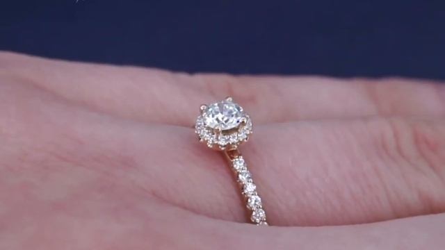 ЗОЛОТОЕ КОЛЬЦО ИЗ БЕЛОГО ЗОЛОТА ДЛЯ ПОМОЛВКИ С ЧИСТЕЙШИМИ БРИЛЛИАНТАМИ! ОТЛИЧНЫЙ ПОДАРОК ЛЮБИМОЙ Ж смотреть онлайн