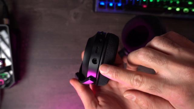 سماعة لاسلكية متوافقة مع بلايستيشن 5 (Razer Barracuda X)