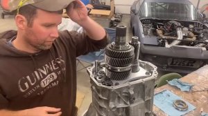 FORD MT-82 Transmission - Reassembly