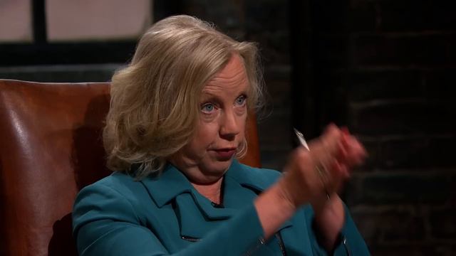 Dragons Give Tough Love To Mother And Son Duo As They Battle For Control | Dragons' Den смотреть онлайн