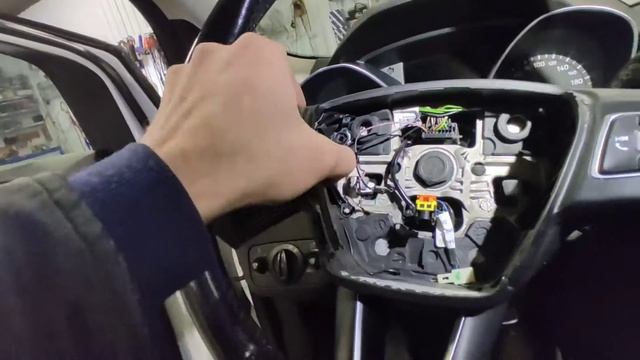 Ford Kuga 2. Установка круиз-контроля смотреть онлайн