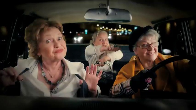 Голден Бабки - Частушки про Путина (кавер Мама Люба) смотреть онлайн