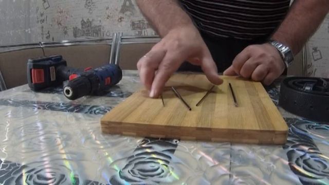 Как качественно и быстро сделать отверстие в кожаном ремне. смотреть онлайн