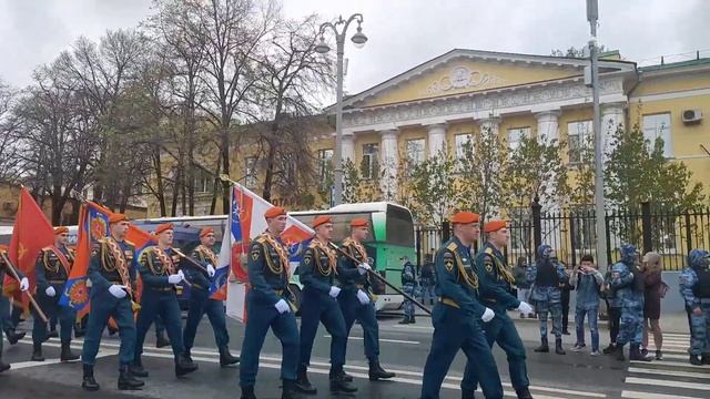 АГЗ МЧС после Парада Победы 2021 (ч.1) смотреть онлайн
