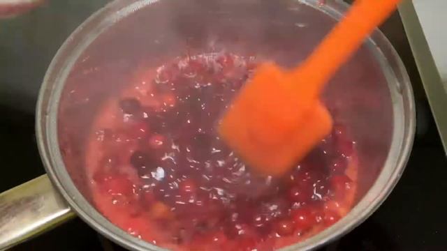 Пирог с клюквой / меню на День Святого Валентина