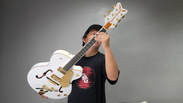 GRETSCH WHITE FALCON