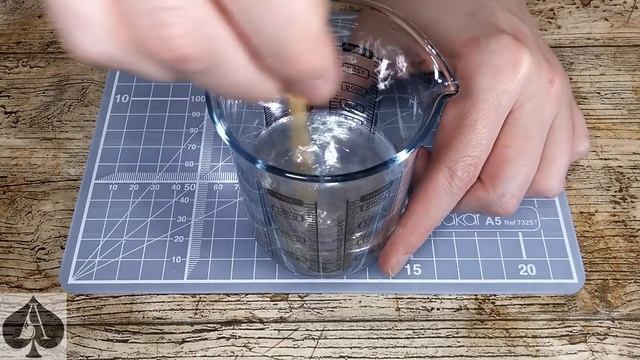 Polar Bear Snow Globe from Epoxy Resin using Silicone Pen Holder Mould смотреть онлайн