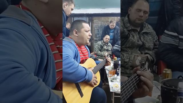 За друзей, которых с нами нет. Смотреть всем. смотреть онлайн