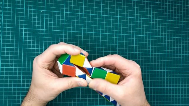 Змейка - да да именно та самая игрушка из нашего детства смотреть онлайн