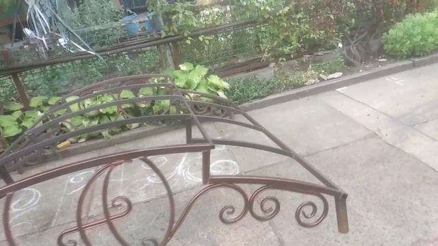 Мангал и печь под казан под навесом смотреть онлайн