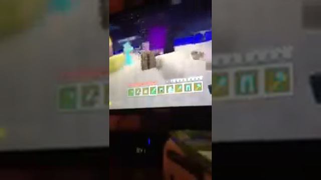 Minecraft Xbox 360 trying to Simon herobrine смотреть онлайн