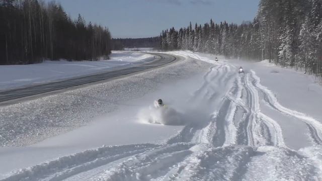 Трасса М8 разбили снегоход смотреть онлайн