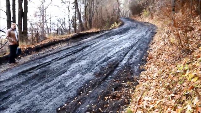 В Заволжске приступили к ремонту дороги на "Фибровой горе" смотреть онлайн