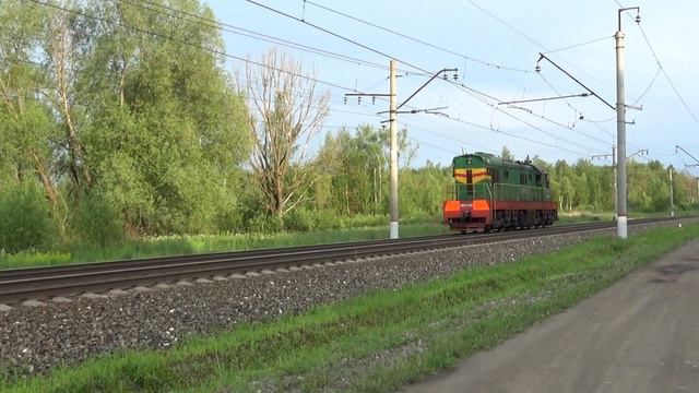 Тепловоз ЧМЭ3-1244 резервом по перегону Пески-Голутвин смотреть онлайн