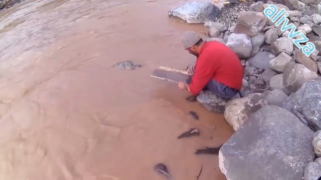 The best and easiest way to get gold. лучший и лёгкий способ добыть золото. Тарзи кор кардани ТИЛЛО смотреть онлайн