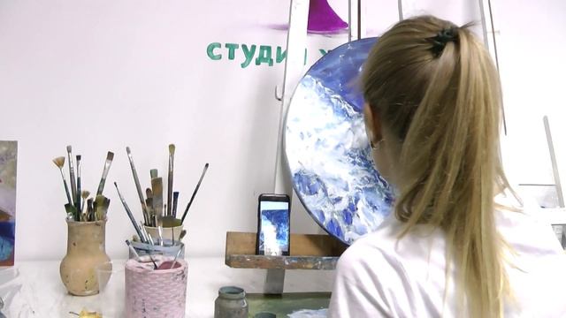 Картина маслом на круглом холсте "Морская волна" смотреть онлайн