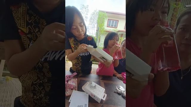 Unboxing Huawei Band 6... смотреть онлайн