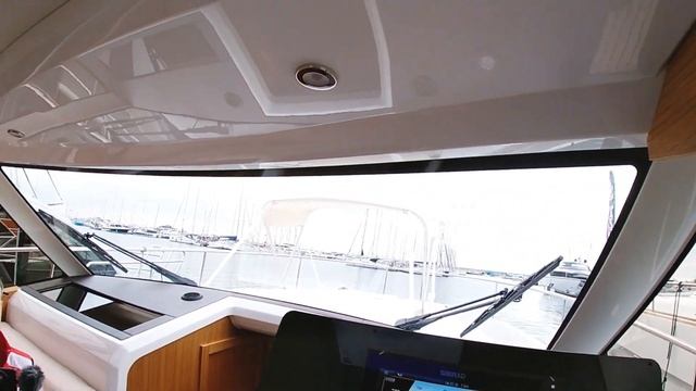 Greenline 39 Hybrid Cruiser Обзор на выставке Bosphor Boat Show 2022 #greenlinehybrid #greenline
