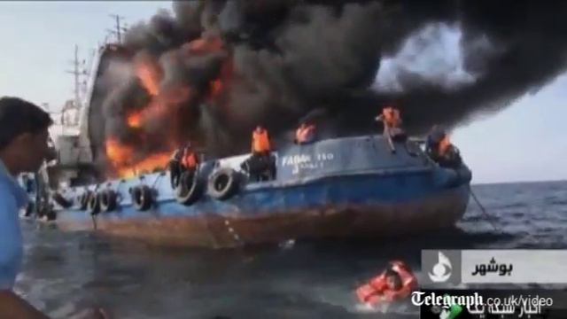 Ролик 4 Пожар на буксире-экипаж в СЖ эвакуируется