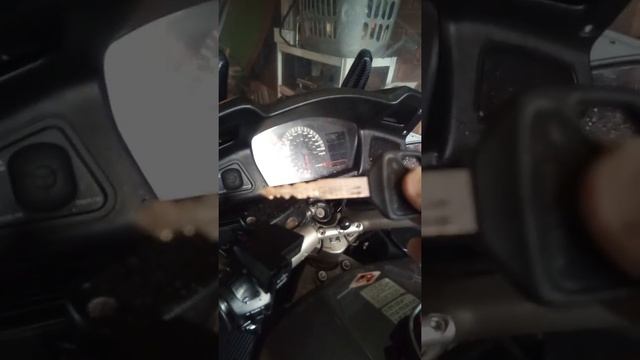 Hiss keys Honda st1300 смотреть онлайн