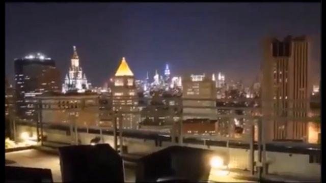 New footage has emerged showing the UFO that caused the explosions in New York смотреть онлайн