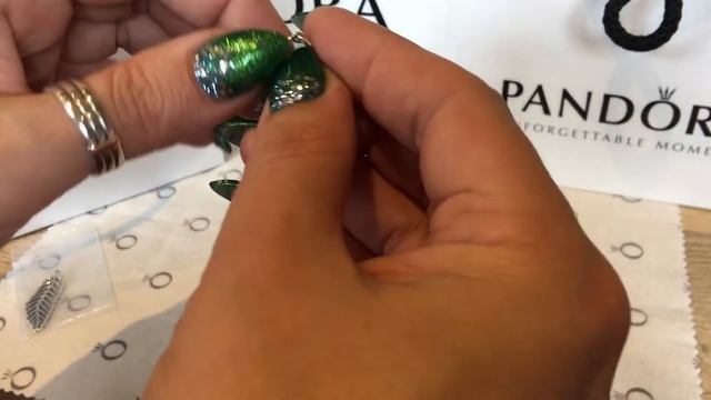 Пандора серьги пёрышки смотреть онлайн