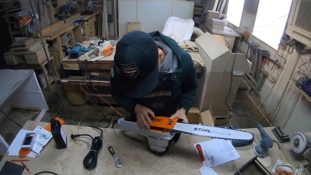 Распаковка электропилы Stihl MSE 250C смотреть онлайн