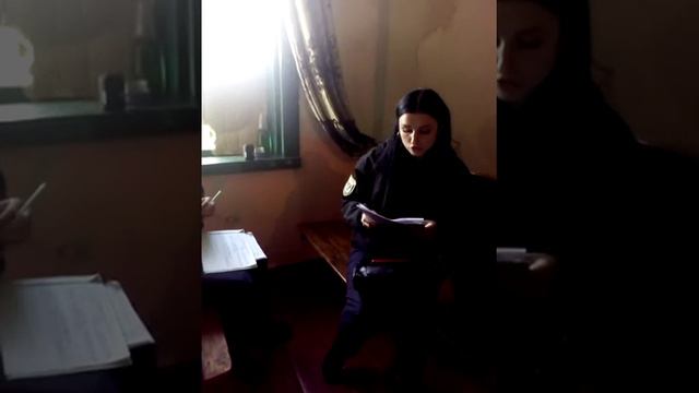 без заявления и справок требуют паспорт и подпись,угрожают,не дают читать протокол..... смотреть онлайн