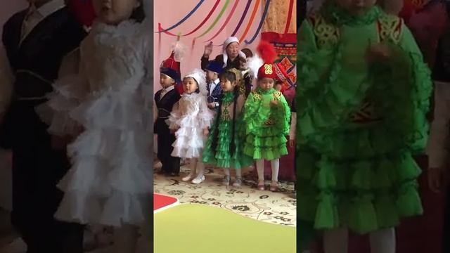 Как праздновать Наурыз в Казахстане смотреть онлайн