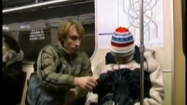 Безразличие людей смотреть онлайн