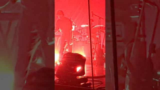 Phantogram-fall In Love