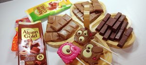 Асмр шоколад! Хруст и постукивание шоколада для вашего удовлетворения и мурашек🥰