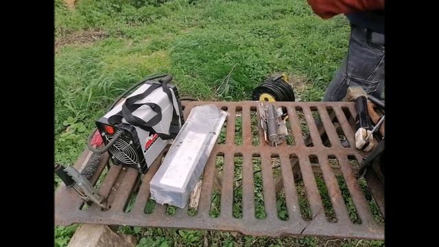 Как приварить косынки к петлям простейший способ Легко и быстро смотреть онлайн