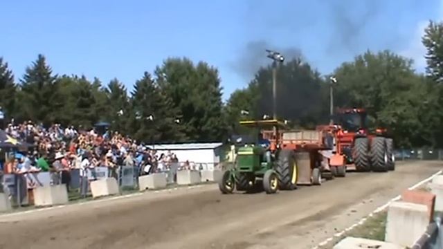 Tire de tracteurs La Visitation, 24/08/2013, Mathieu Pichette смотреть онлайн