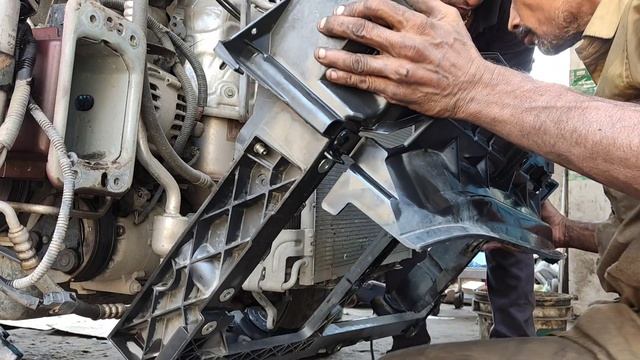 Ford Fiesta radiator bed (insulator)change (@skilledmechanictamil) смотреть онлайн