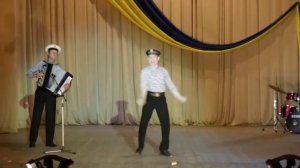 Матросский танец-чечетка «Яблочко»!