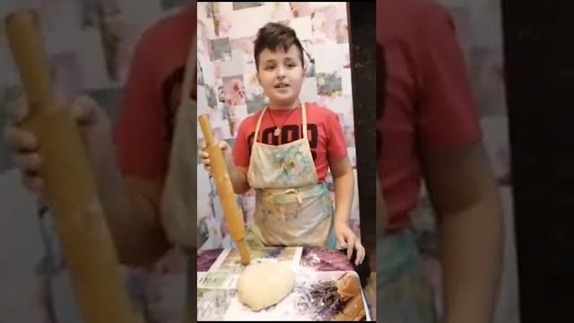 Готовим творожные завитушки в сметаной заливке?? смотреть онлайн