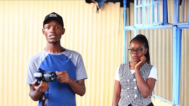 $300 Canon vs $1000 canon camera | canon 4000D vs EOS 80D | rebel t100 and 80D with kit lens. смотреть онлайн