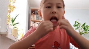 Как сделать брекеты из маленьких резиночек