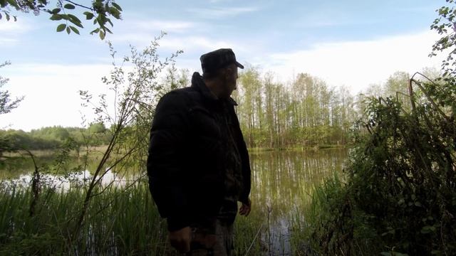 на пруду весной ловля карася на удочку смотреть онлайн