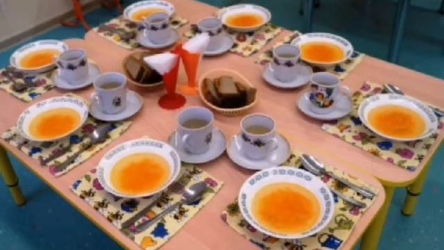 Правила поведінки за столом смотреть онлайн