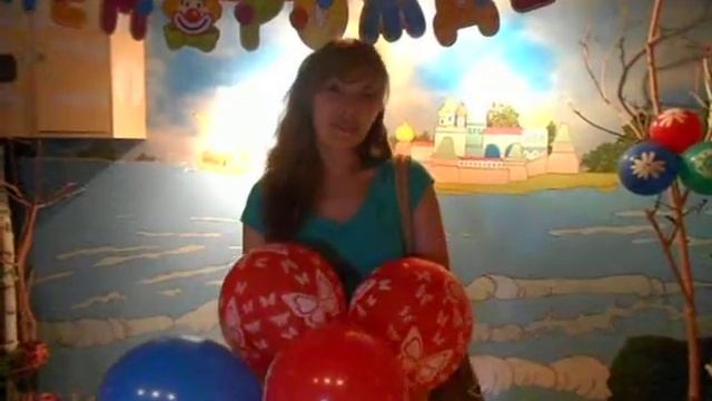 04.06.2013 Отзыв о Дне Рождения в арт-кафе "Обыкновенное Чудо" смотреть онлайн