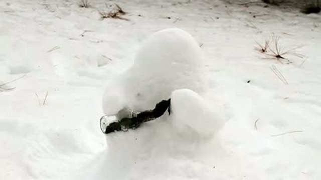 Rencontre entre un bonhomme de neige et un bonhomme de sable смотреть онлайн