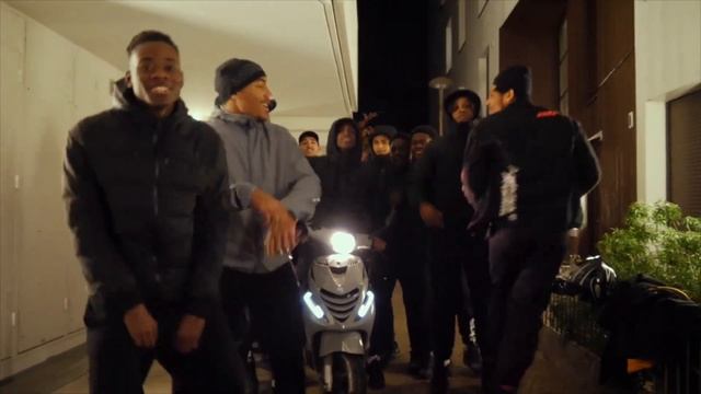 Adox x R9 - Machine à billet (Clip officiel) | JS Production смотреть онлайн