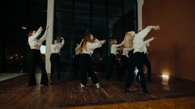 Студия танцев Kingz - High Heels video 2022 смотреть онлайн