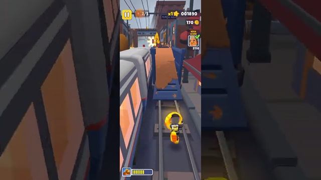 бегуйщий мальчик сегодня я бегала и собирала деньги ??