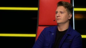 Incredible Guy Brings Judges To Tears With "Dancing In The Dark" | The Voice of Norway 2022 ??
