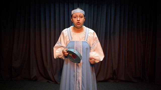 919 Сокольчик Софья В Рождественский вечер авт Лидия Чарская смотреть онлайн